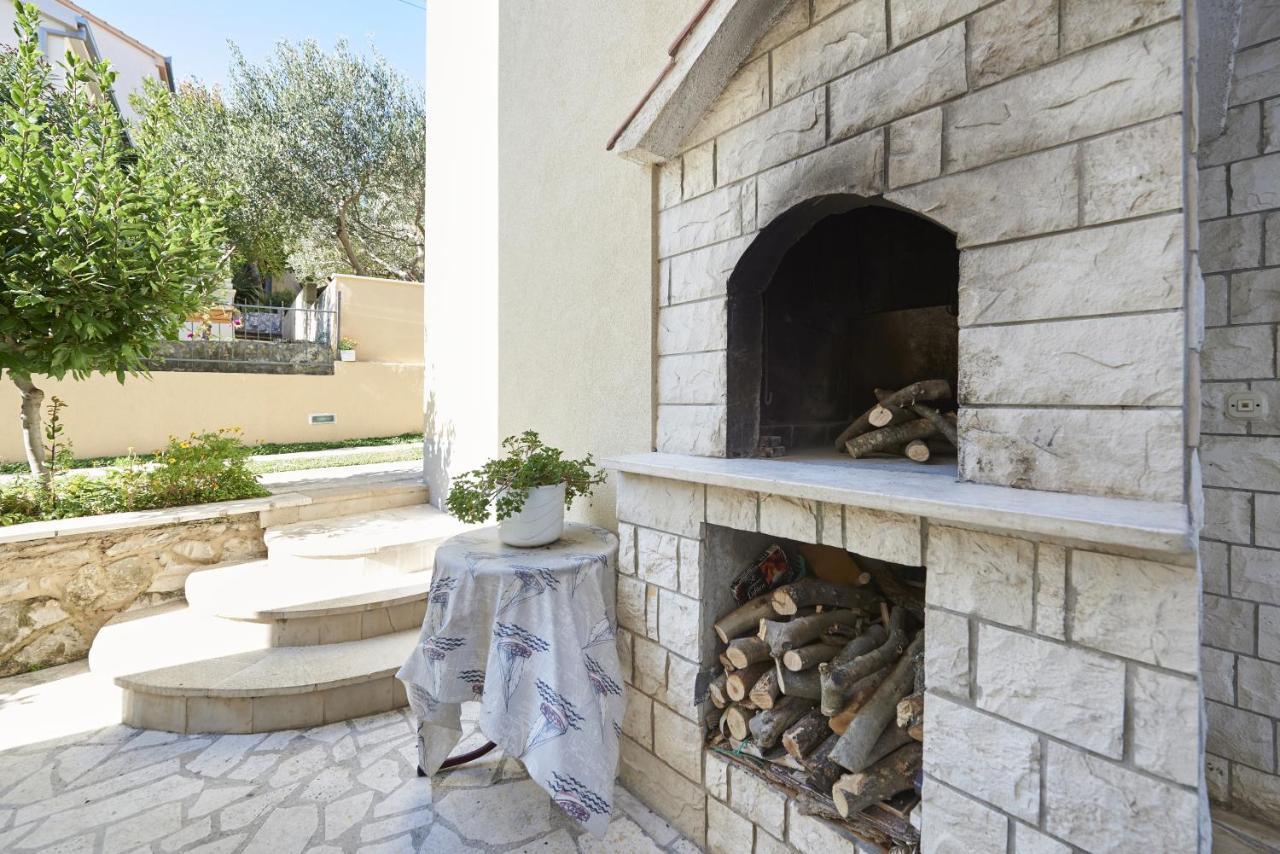 Apartments With A Parking Space Mavarstica, Ciovo - 17803 Trogir Exterior foto